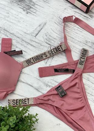 Женский комплект белья victoria`s secret виктория сикрет стразы бразилиана - розовый4 фото