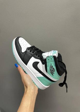 Жіночі кросівки nike air jordan 1 retro женские кроссовки найк аир джордан