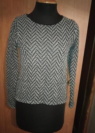 Свитер gina 44р.