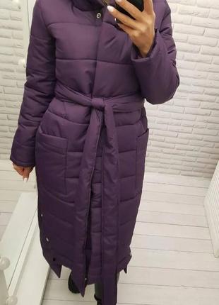 Зимове жіноче пальто плащівка матова силікон 300 фіолет з поясом на молнії і кнопках2 фото