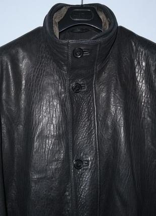 Чоловіча шкіряна куртка hugo boss розмір eu502 фото