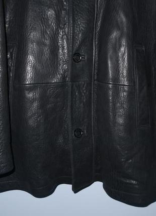 Чоловіча шкіряна куртка hugo boss розмір eu503 фото