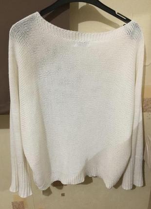 Легенький светр с приспущеним рукавом3 фото
