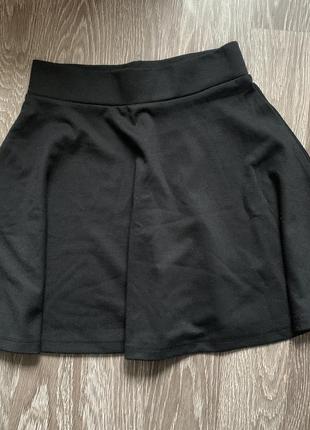 Спідниця вільного крою трапеція