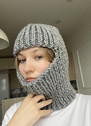 Сіра балаклава