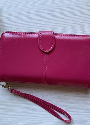 Жіночий лаковий гаманець-портмоне з екошкіри рожевого кольору