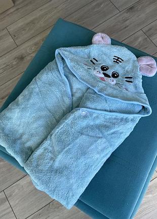 Дитячий рушничок-плед з куточком , капюшоном