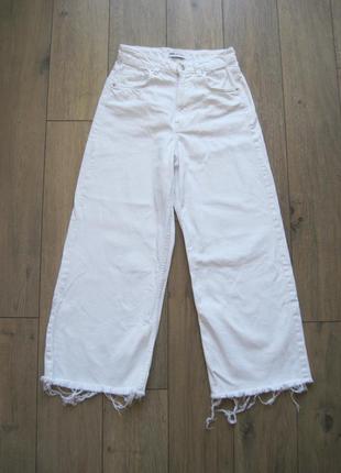 Zara (xs/34) джинсы кюлоты