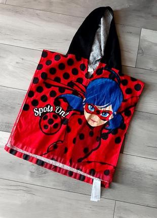 Рушник дитячий, зручно для миття волосся.