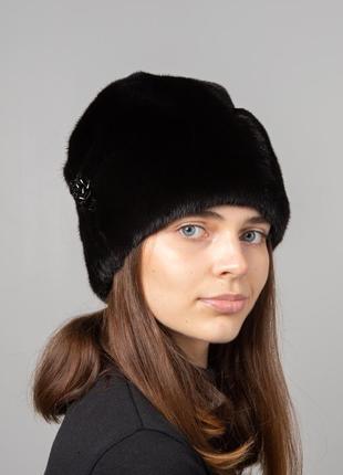 Женская черная шапка высокая из меха норки