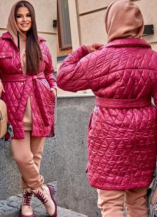 Жіноча курточка у спортивному стилі на силіконовому утеплювачі5 фото