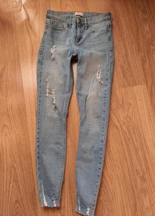 Джинсы узкие джинси вузькі