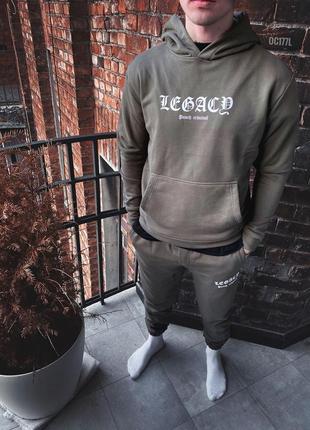 Спортивний костюм