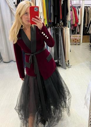 Костюм жіночий стильний шикарний тренд