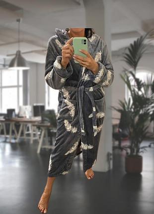 Теплый женский халат   с капюшоном  полированная махра серый