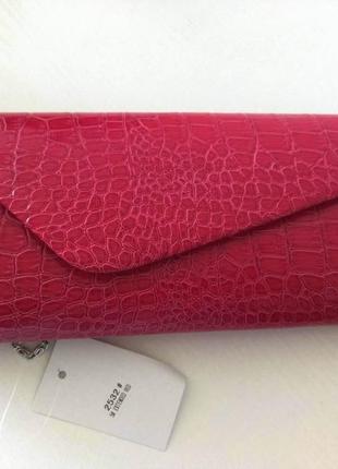 Лакированный красный клатч
