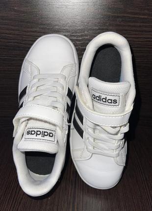 Кроссовки adidas5 фото