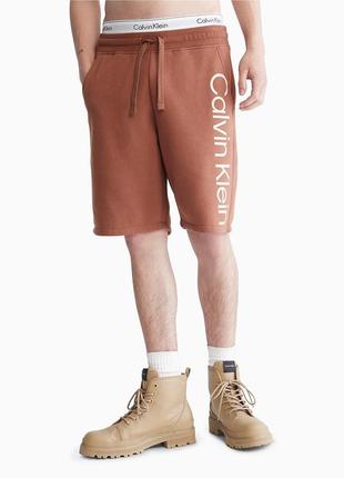 Новые шорты calvin klein (ck fleece logo shorts) с америки m