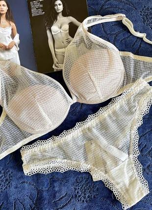 Вишуканий комплект intimissimi elena 75b