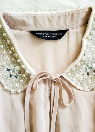 Блузка dorothy perkins с красивым бисерним воротником.2 фото