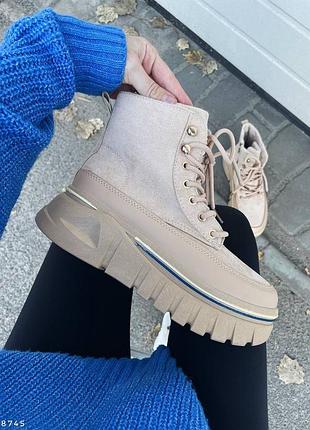 Черевики жіночі