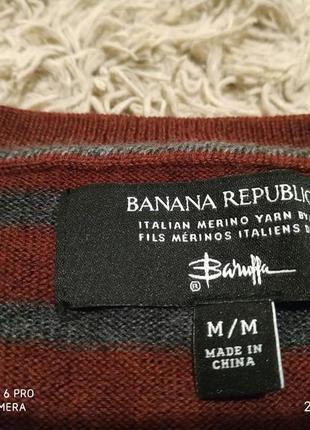 Свитер banana republic 100% шерсть мериноса. размер м. есть разные цвета.6 фото