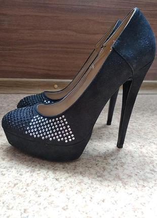 Туфлі замшеві zara