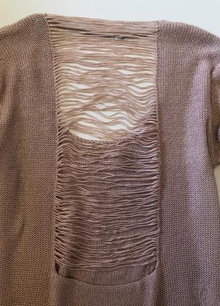 Пудровий подовжений светр з шикарною спинкою4 фото
