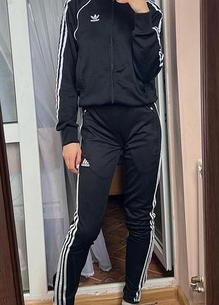 Спортивный костюм adidas xs1 фото