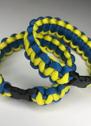 Патриотический универсальный браслет с паракорда
