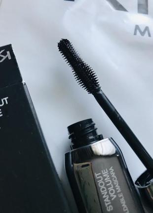 Туш для вій kiko standout volume mascara2 фото