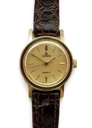 Lorus y481-0400 классические часы от seiko с кожаным ремешком
