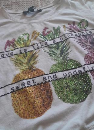 Крута вкорочена футболка кроп топ з ананасами love moschino2 фото