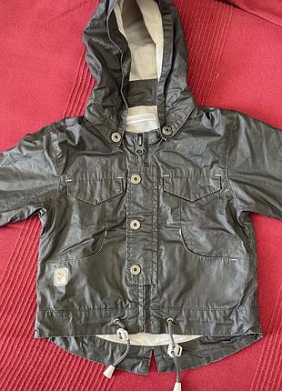 Плащик курточка вітровочка