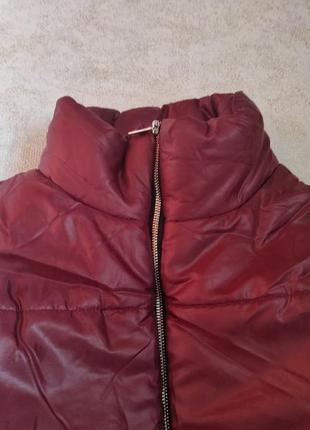Укороченная куртка дутик воротничок стоичка l8 фото