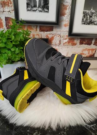 Кросівки дитячі кроси alive р.30