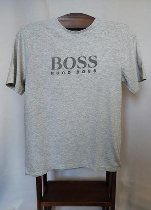 Серая футболка boss hugo(размер s)
