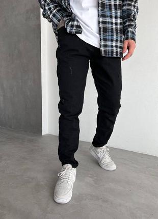 Стильні чоловічі джинси regular fit в чорному кольорі