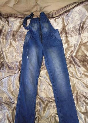 Комбінезон джинсовий