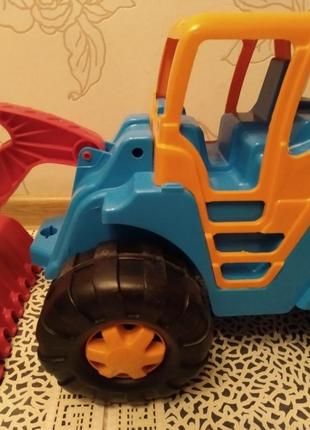 Крупная детская машинка трактор погрузчик2 фото