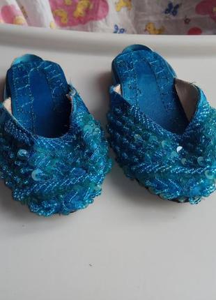 Розшиті капці, капці в східному стилі