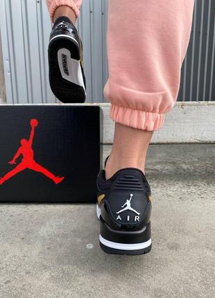Жіночі кросівки nike air jordan retro 4  женские кроссовки найк аир джордан