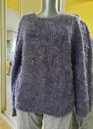 Мягусенький и тепленький пуловер