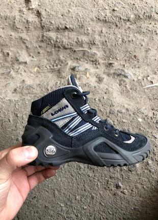 Ботинки lowa gore-tex