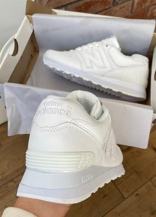 Женские кожаные кроссовки new balance 574 white5 фото