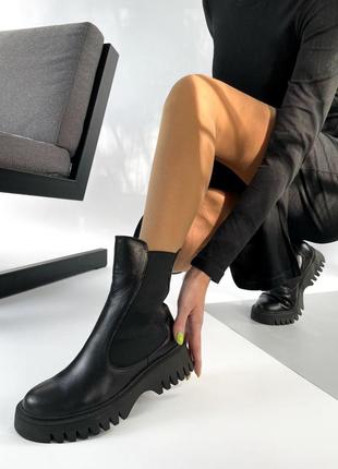 Жіночі популярні зимові шкіряні черевики челсі натуральна шкіра з теплим хутром чорні сапожки чобітки ботинки зима знижка скидка 39 розмір