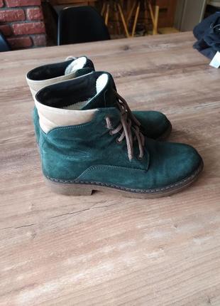 Зимние ботинки зеленые1 фото