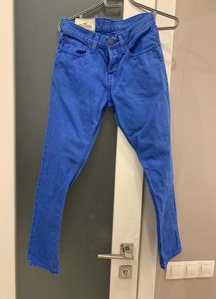 Джинсы hollister