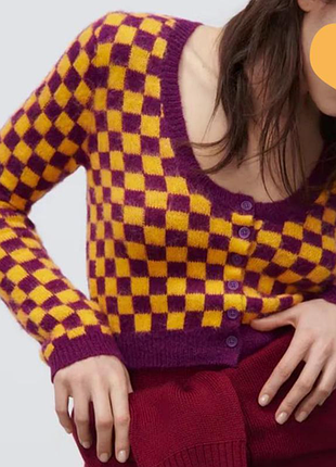 Кофта на пуговицах кардиган