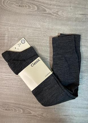 Довгі шкарпетки c&a